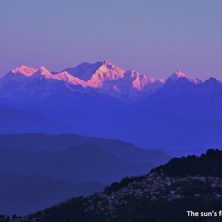 West Point Backpackers Hostel Darjeeling  Exterior photo